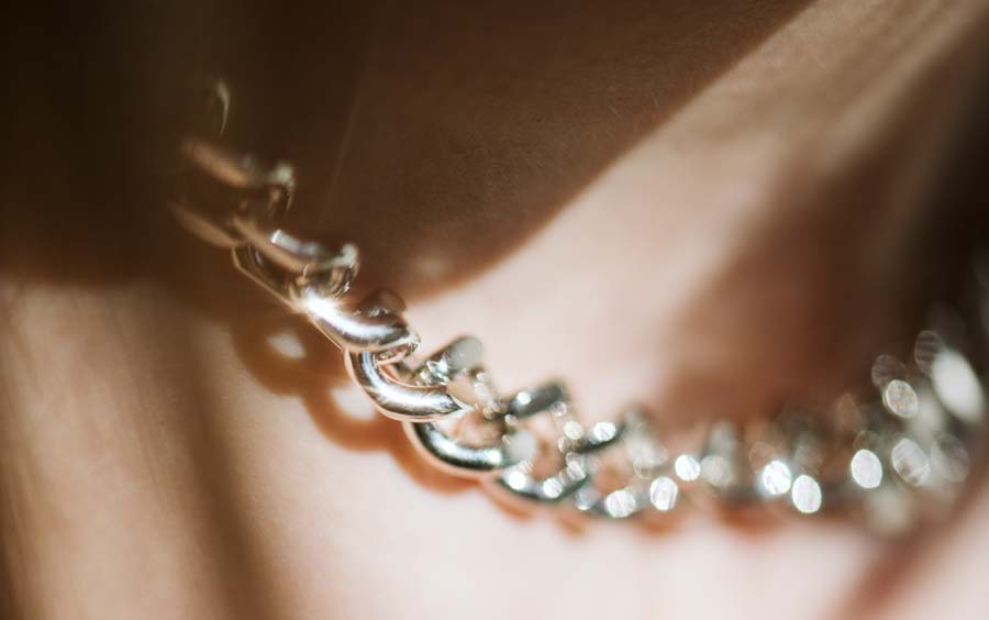 15"-17.5" 9.5MM Athena Curb Necklace in Sterling Silver