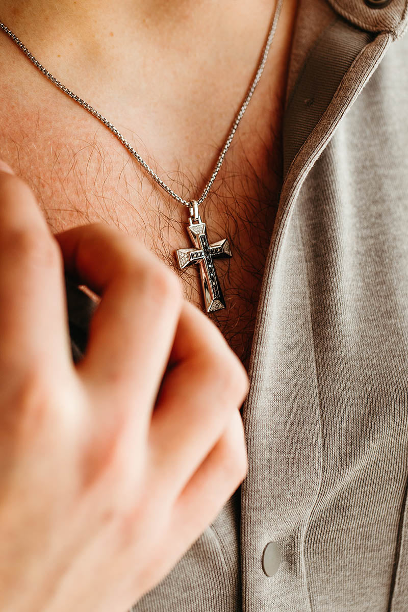 Mens Silver Black Diamond Pendant