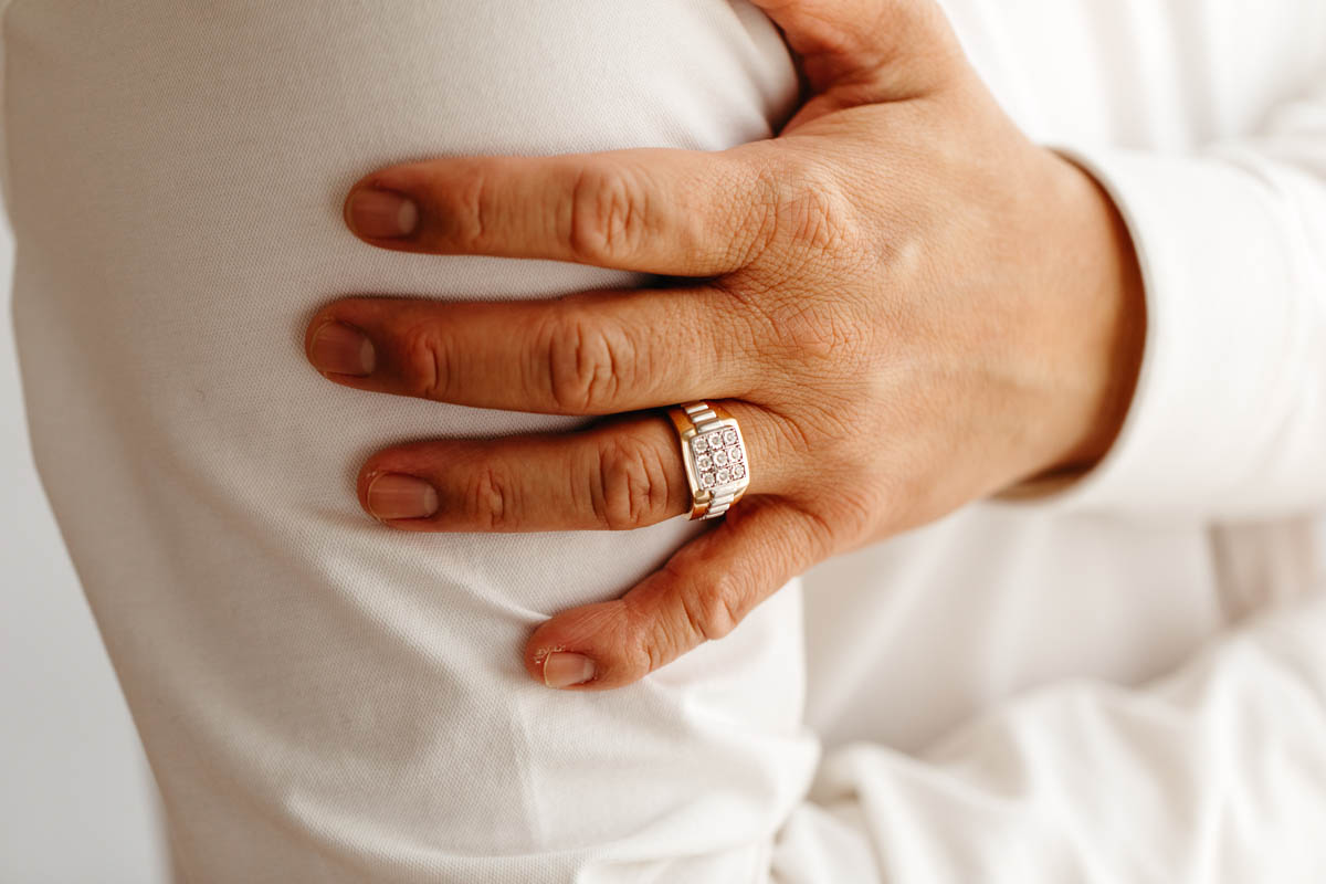 Mens Gold Diamond Ring