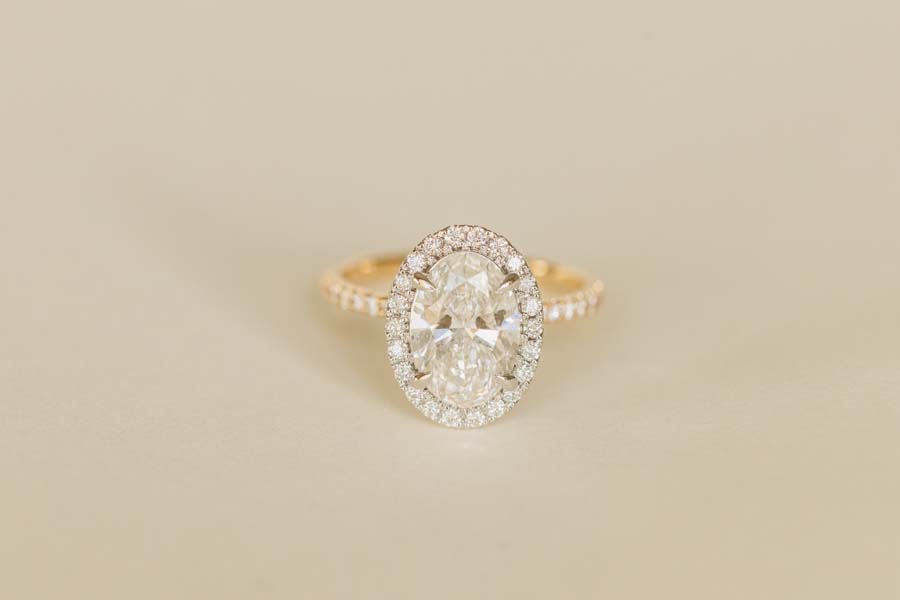 Oval Engagement Ring