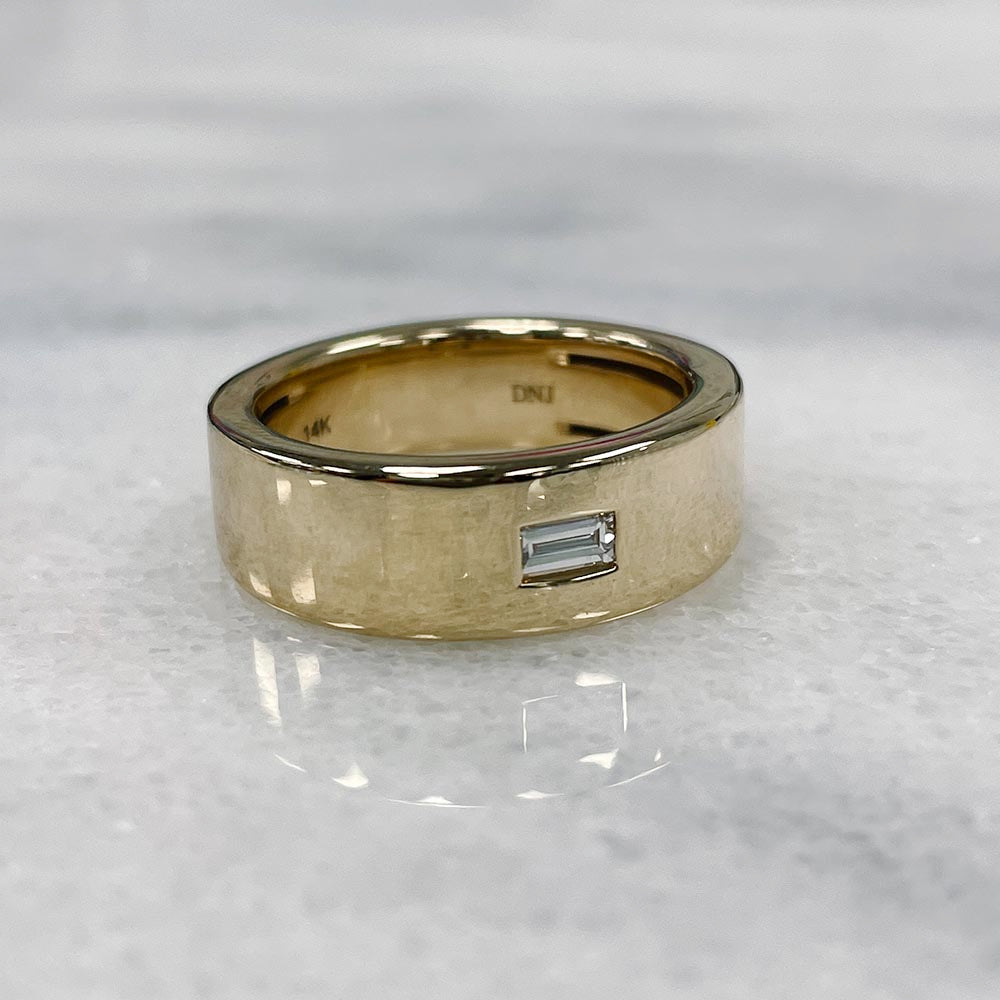 7MM Ring With .10 Carat Diamond in 14kt Yellow Gold