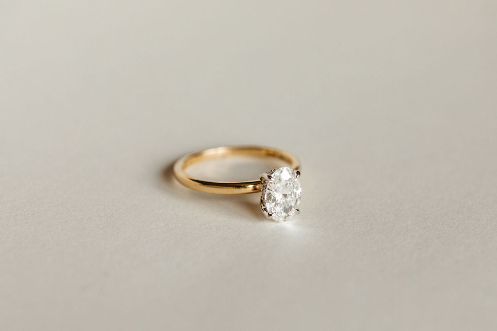 Oval Engagement Ring RIN-LER-0044