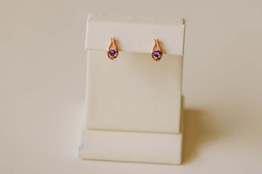 Earrings with 5MM Heart Shape Amethyst in 10kt Rose Gold