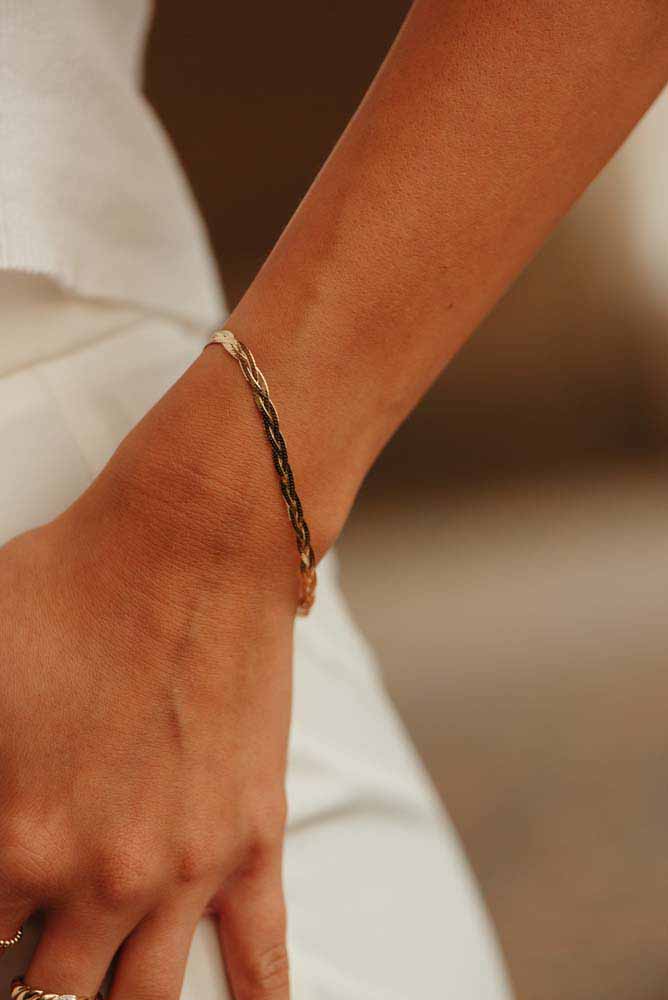 6.5" Braided Herringbone Bracelet in 10kt Yellow Gold