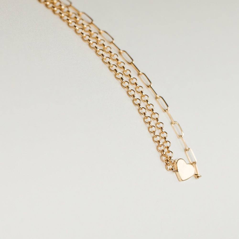 7.5″ Paperclip / Rolo Chain Mini Heart Bracelet in 10kt Yellow Gold