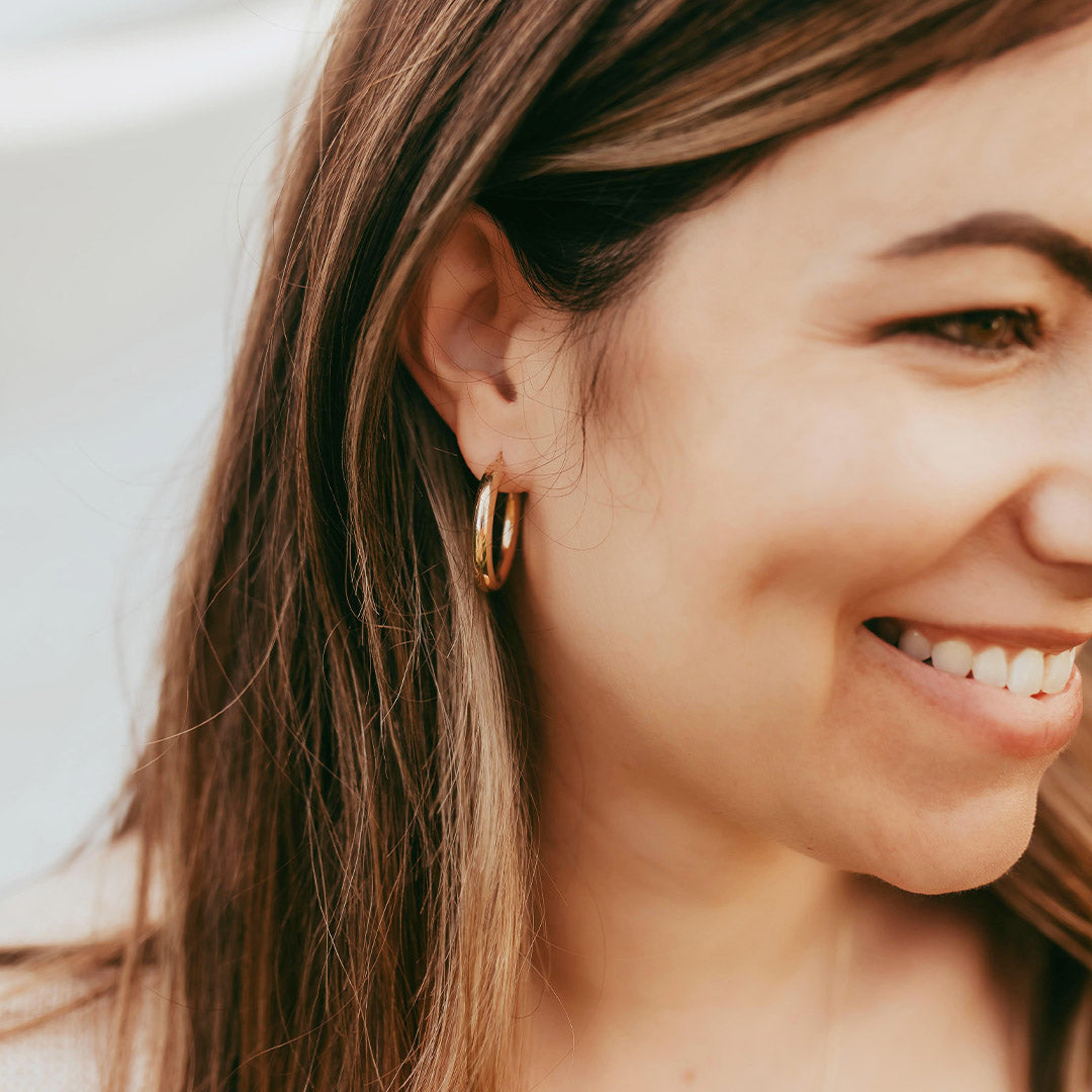 Hailey Weightless 27MM Hoop Earrings in 10kt Rose Gold