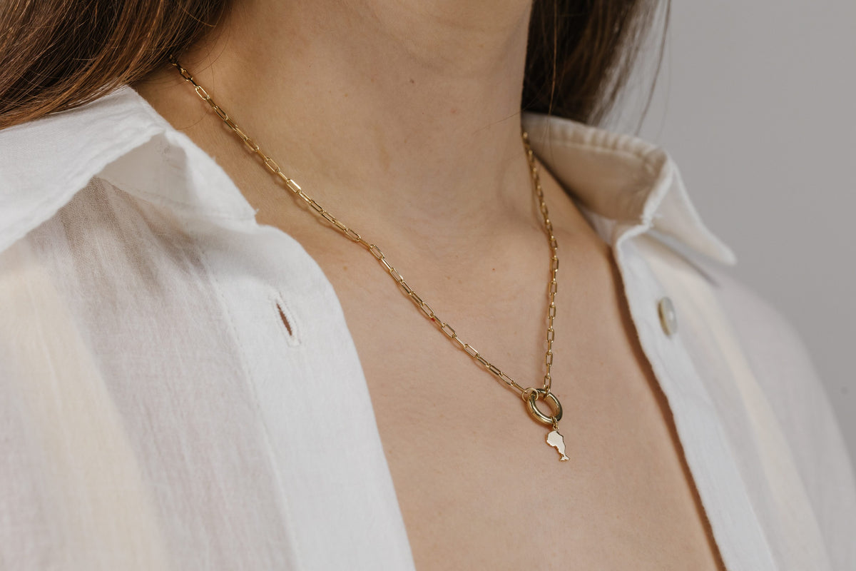 Ontario Province Charm in 10kt Yellow Gold