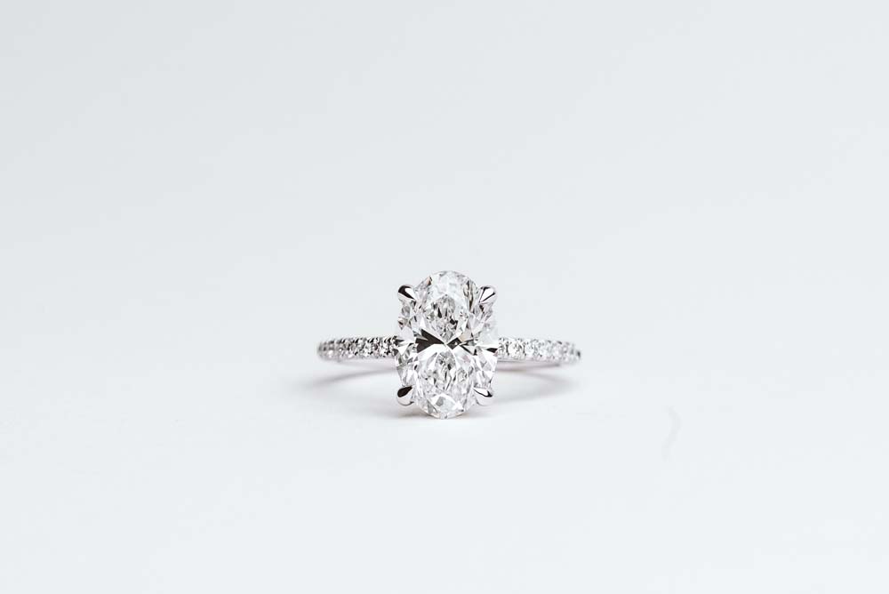 Oval Engagement Ring RIN-LER-0503