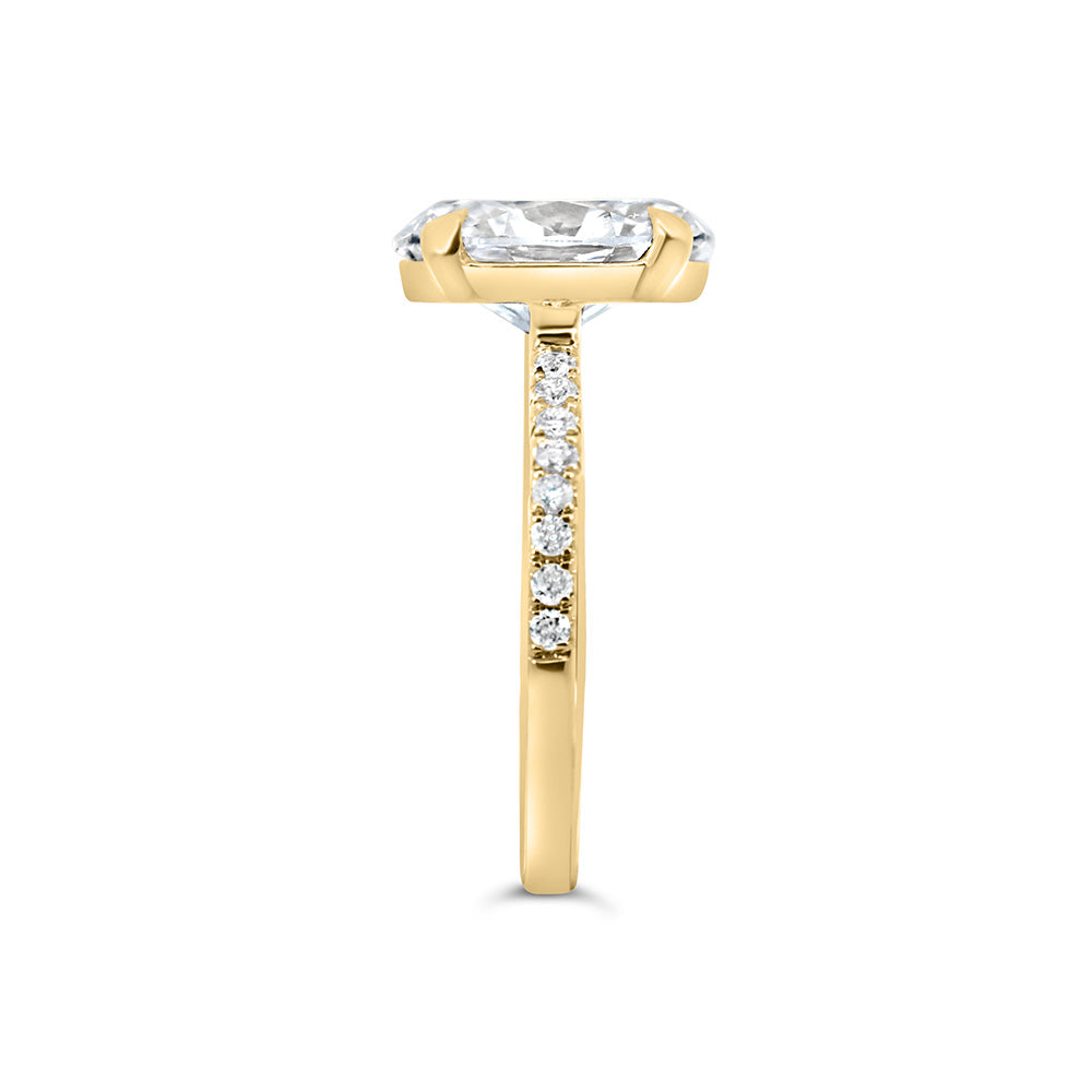 Oval Engagement Ring RIN-LER-0572