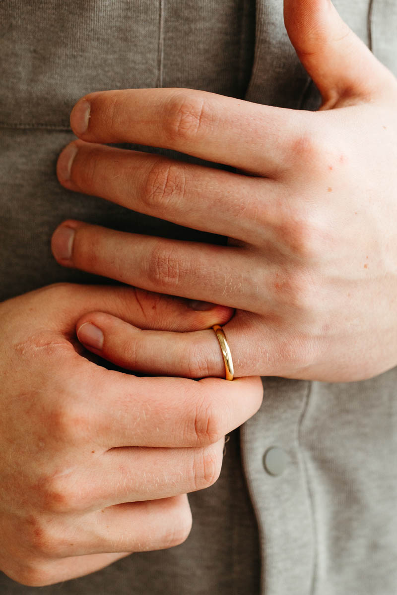 3MM Comfort Fit Wedding Band in 10kt Yellow Gold