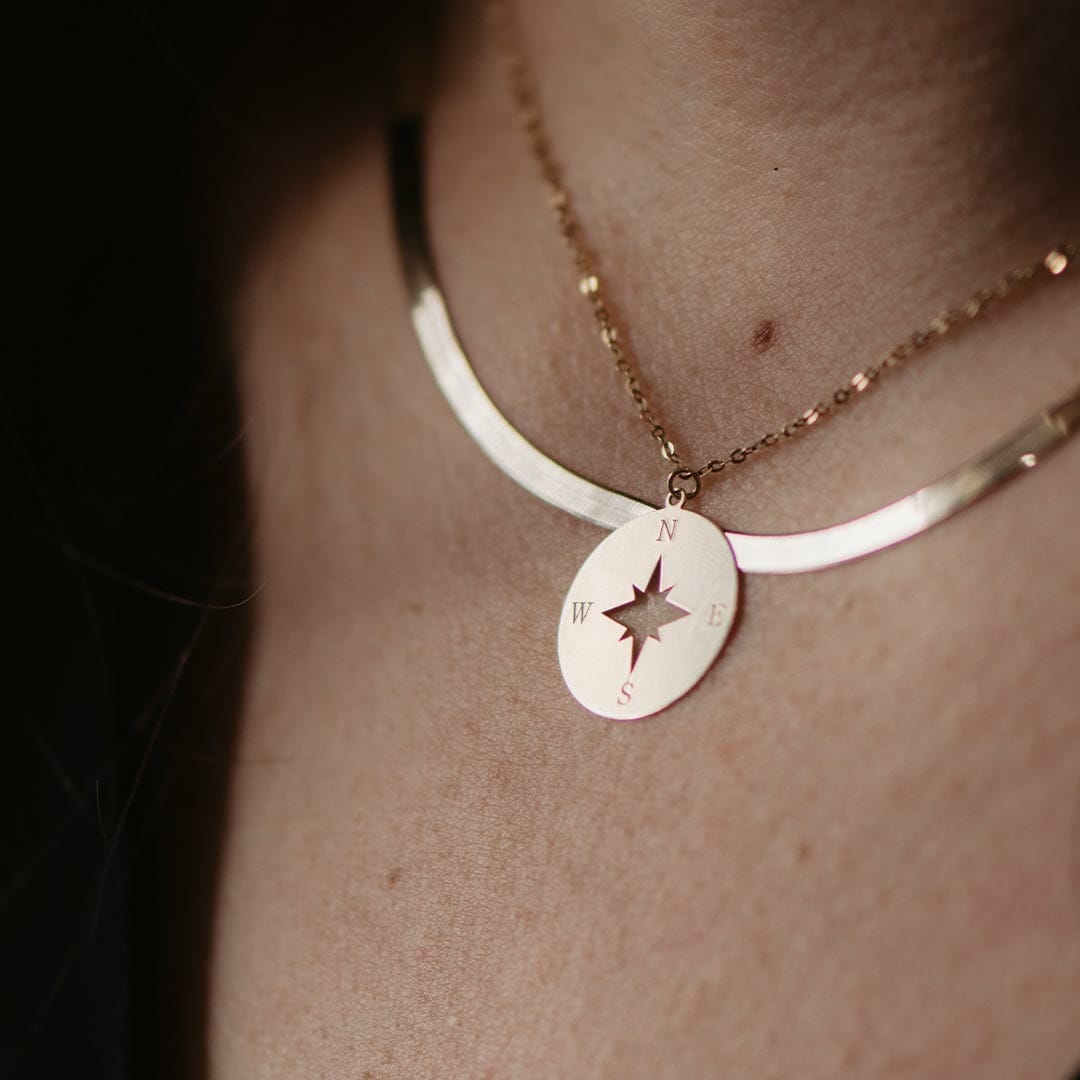 18" Compass Necklace in 14kt Yellow Gold