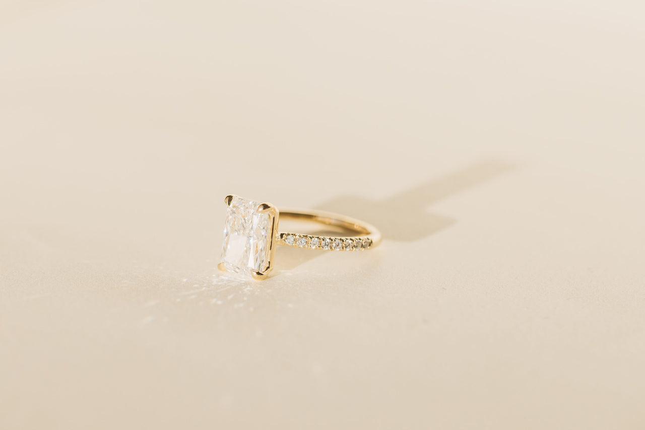 Radiant Engagement Ring RIN-LER-0504