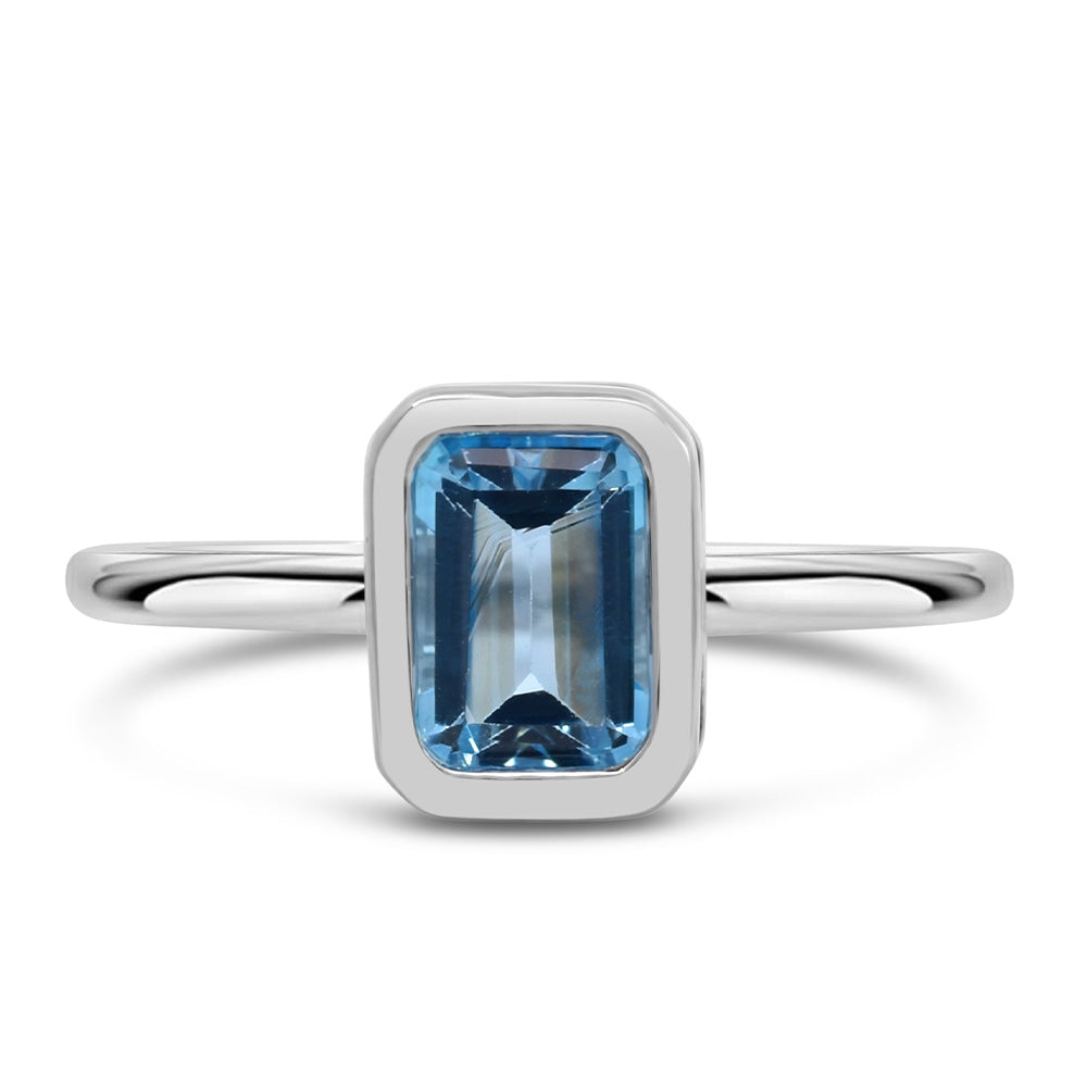Blue Topaz Ring in 10kt White Gold