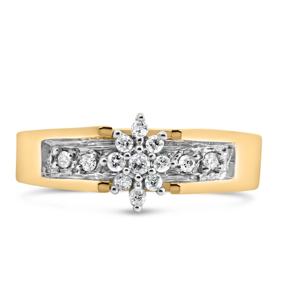 yellow gold ring adorned with sparkling diamonds totaling 0.17 carats