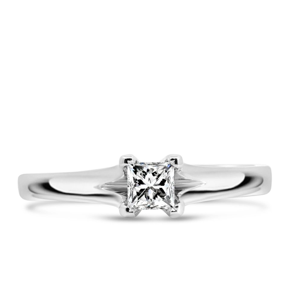 Ring with .33 Carat Diamond in 14kt White Gold