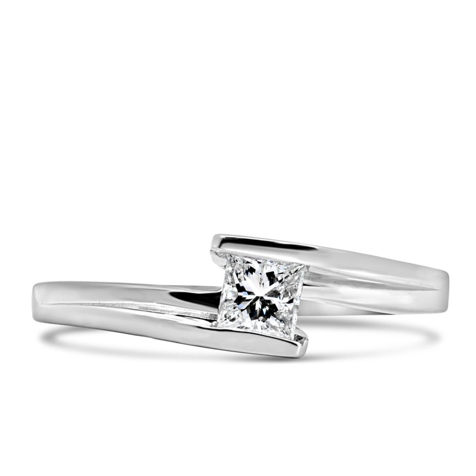 Ring with .25 Carat Diamond in 14kt White Gold