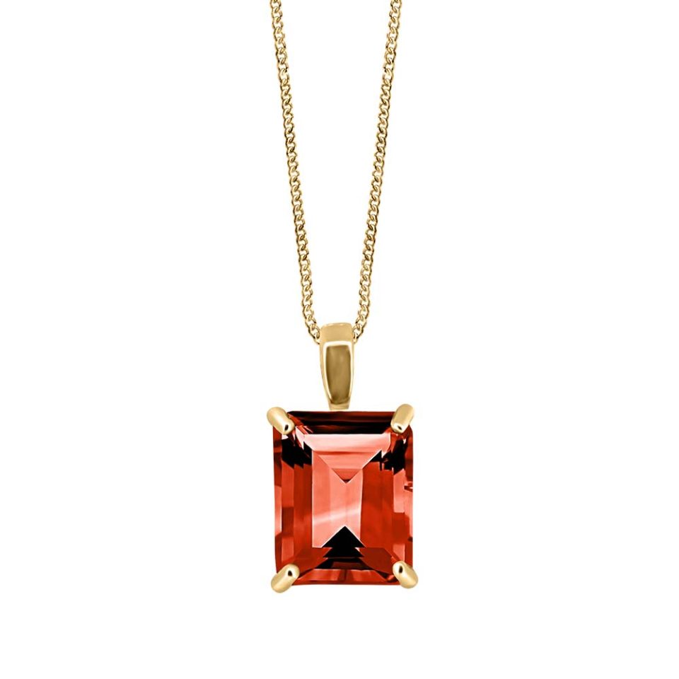 Cleo Pendant With Garnet In 10kt Yellow Gold With Chain