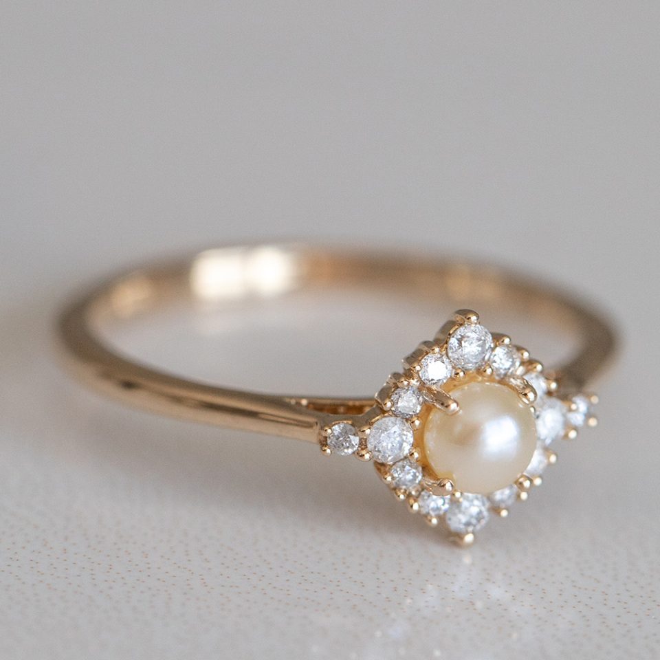 white pearl ring