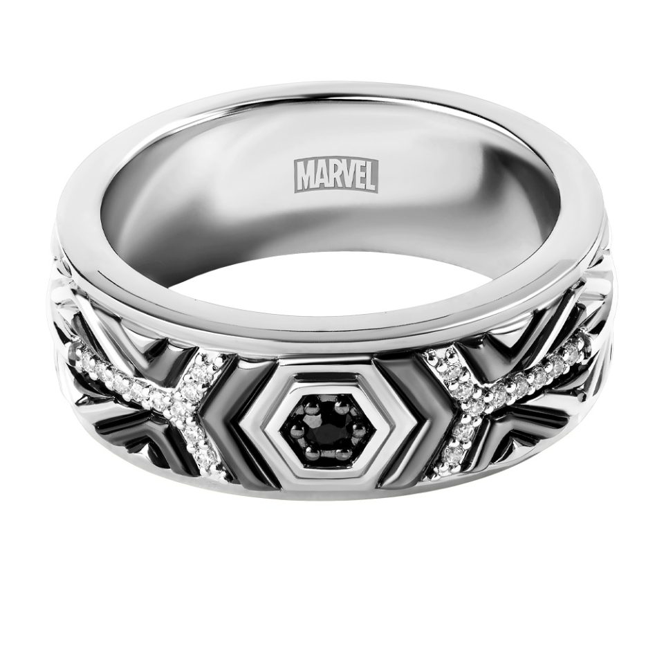Marvel Black Panther Ring with Black Spinel and .15 Carat TW of Diamonds in Silver
